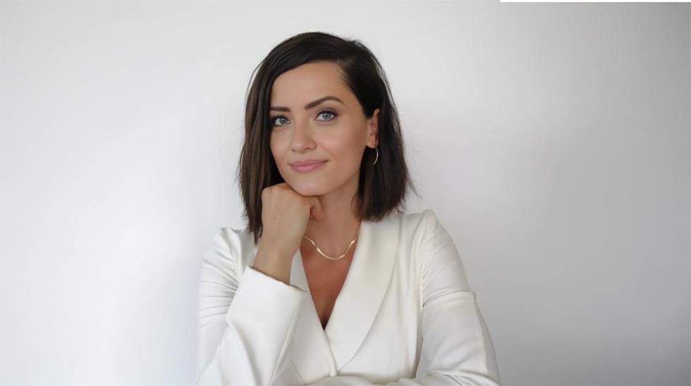 5244004859449066 Daniela Egli(1)