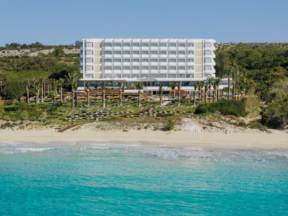 5254305110550666 Alion Beach Hotel