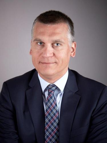5268189625600099 Marek Mora