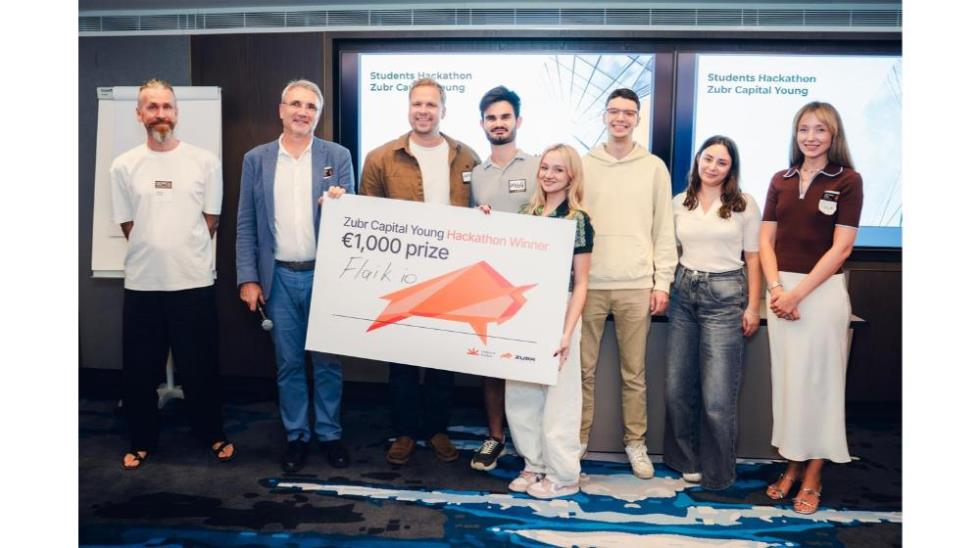 5308030052857531 Zubr Capital Young Hackathon 3