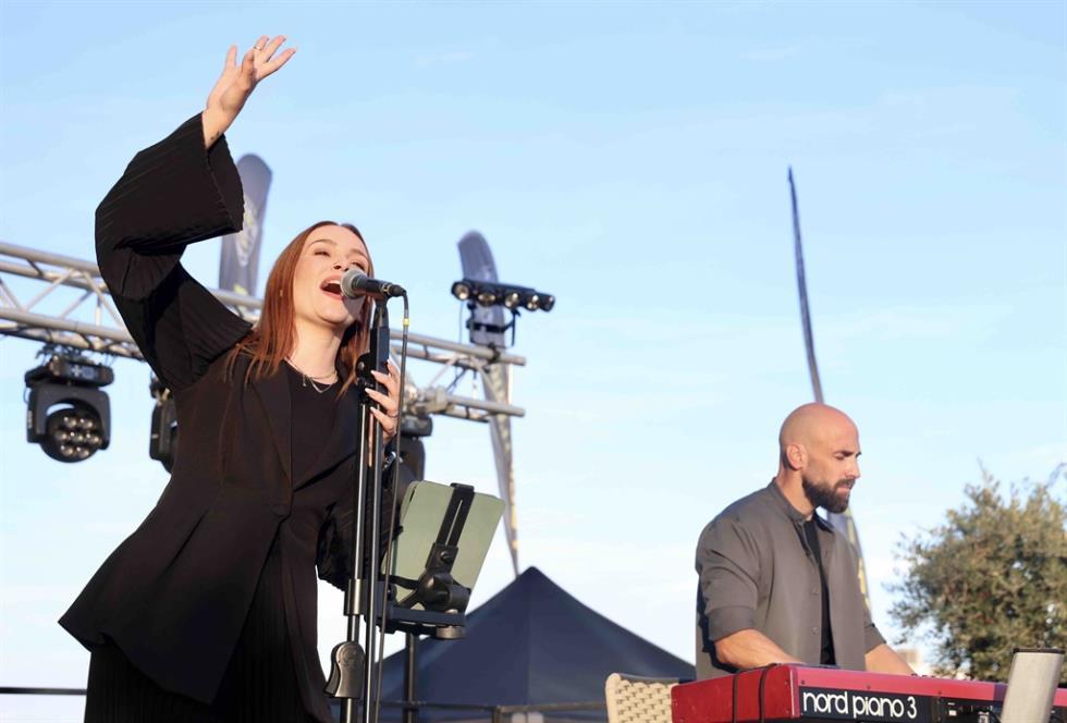 5309598462306280 nine