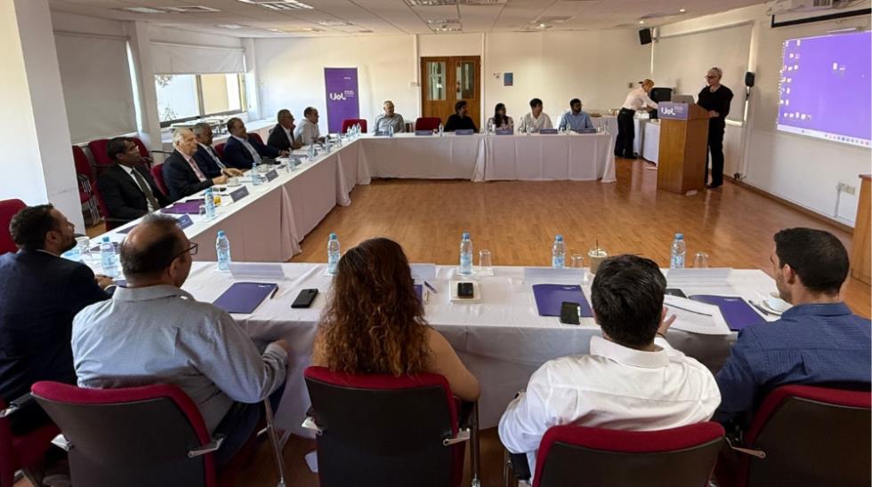 5326902577391076 MixCollage-18-Nov-2025-09-25-AM-2969