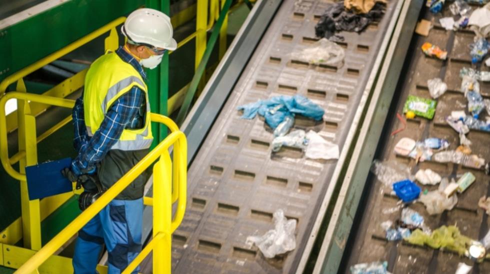 5332989608814213 MixCollage-25-Nov-2025-10-35-AM-840