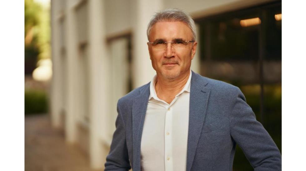 5339824458151940 Oleg Khusaenov  