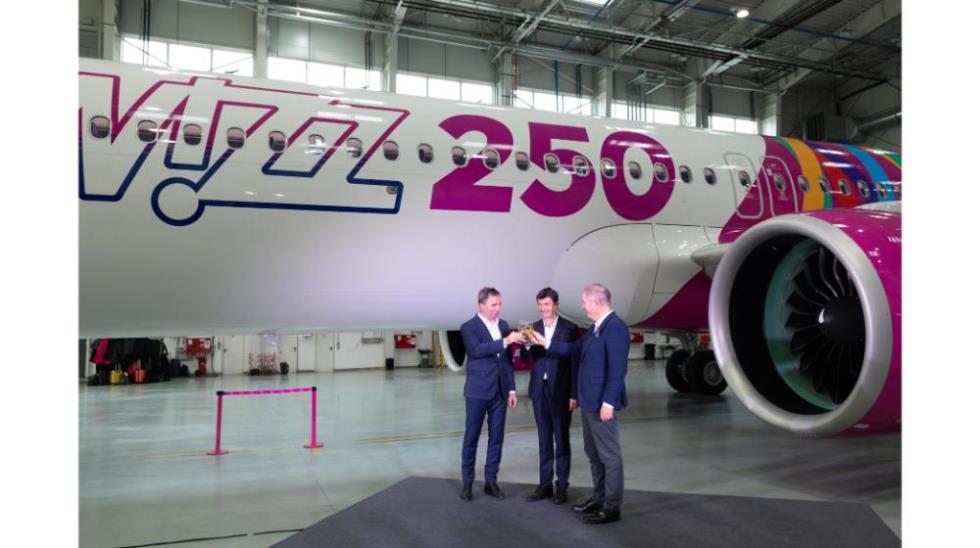 5339897355055758 Wizz 250 (3)