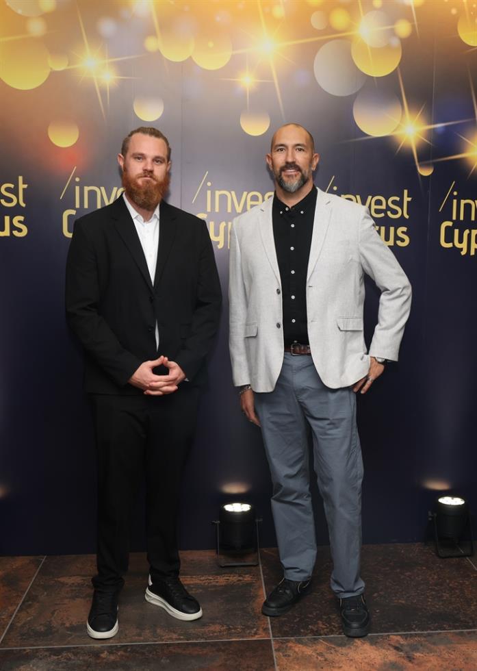 5341747292615393 eight