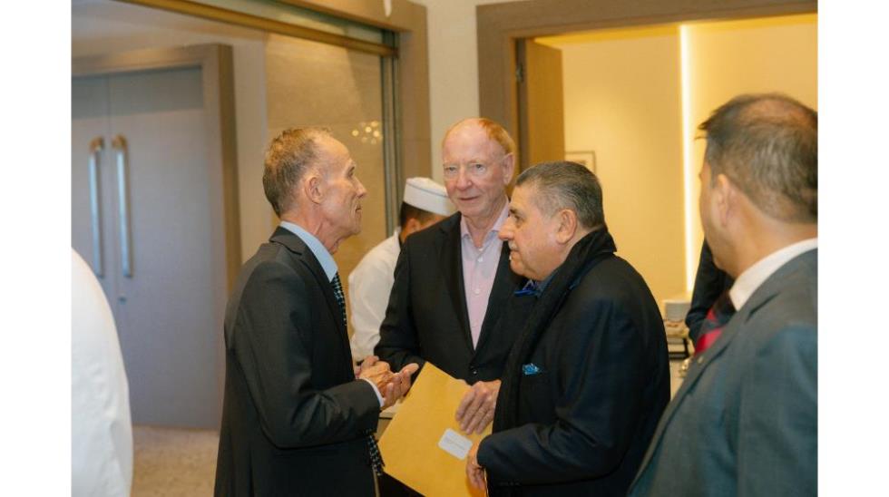 5351039451557651 012