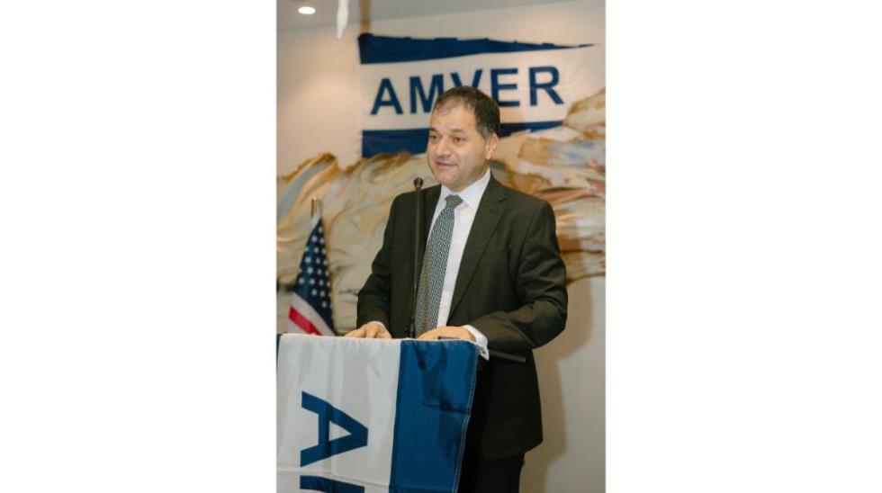 5351039509838133 005