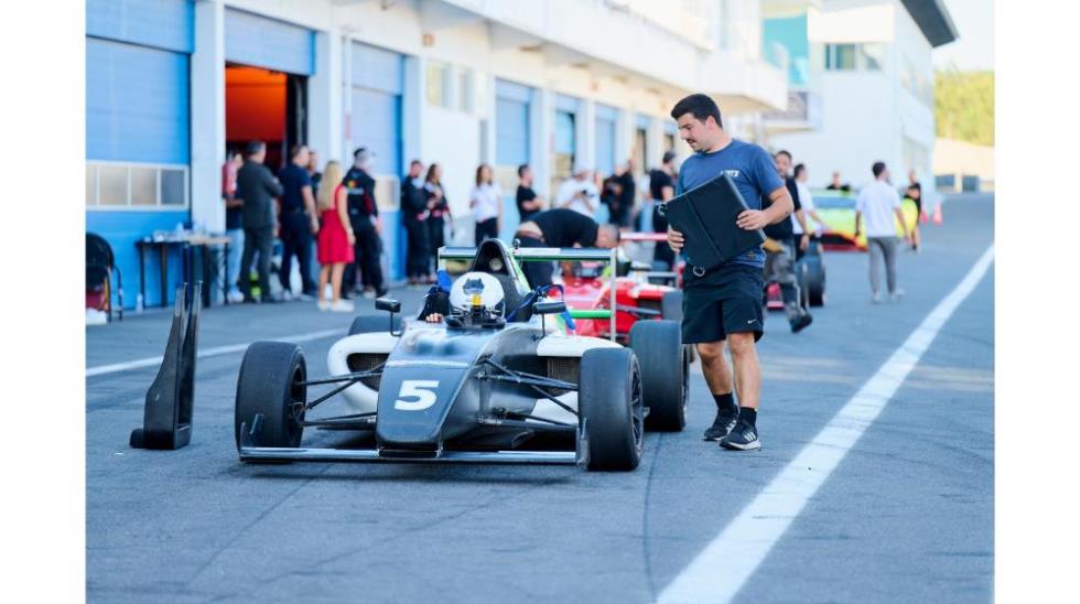 5352908744586711 Case 2.3.