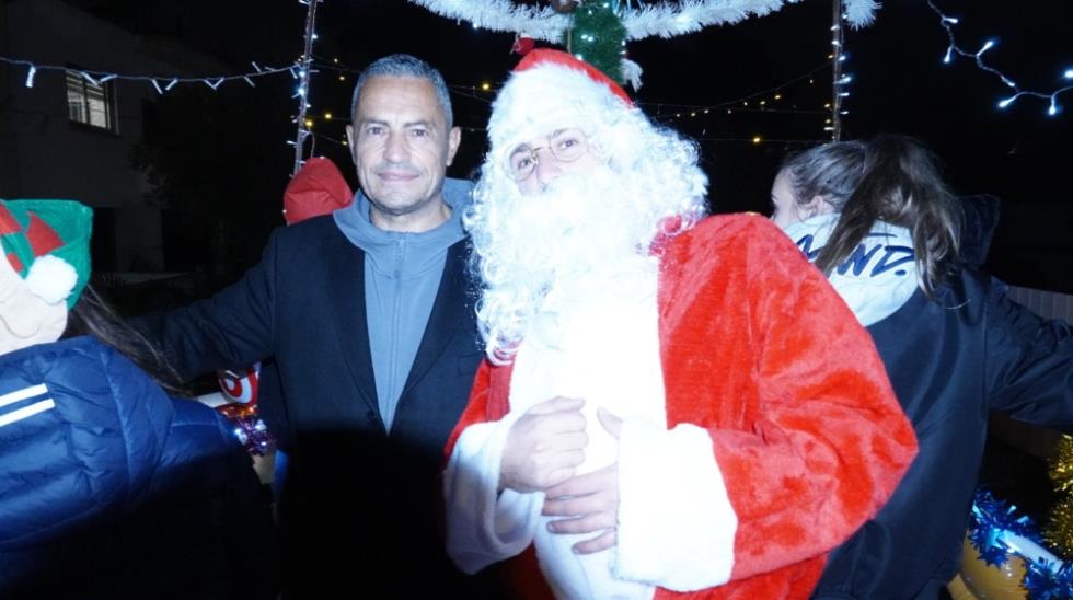 5356319651511969 MixCollage-22-Dec-2025-10-37-AM-5684