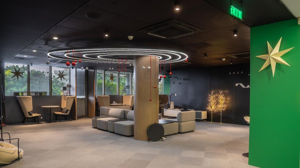 5357242098896926 Untitled-15