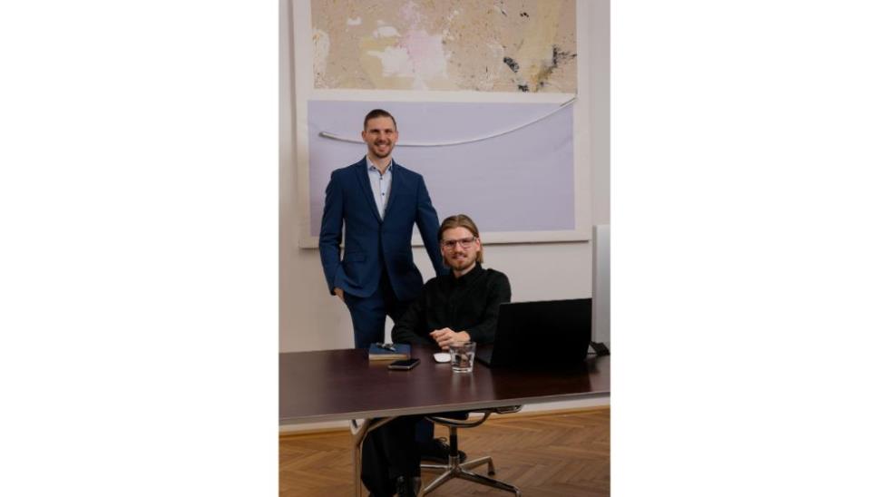 5400493515198008 Chris Martin 05