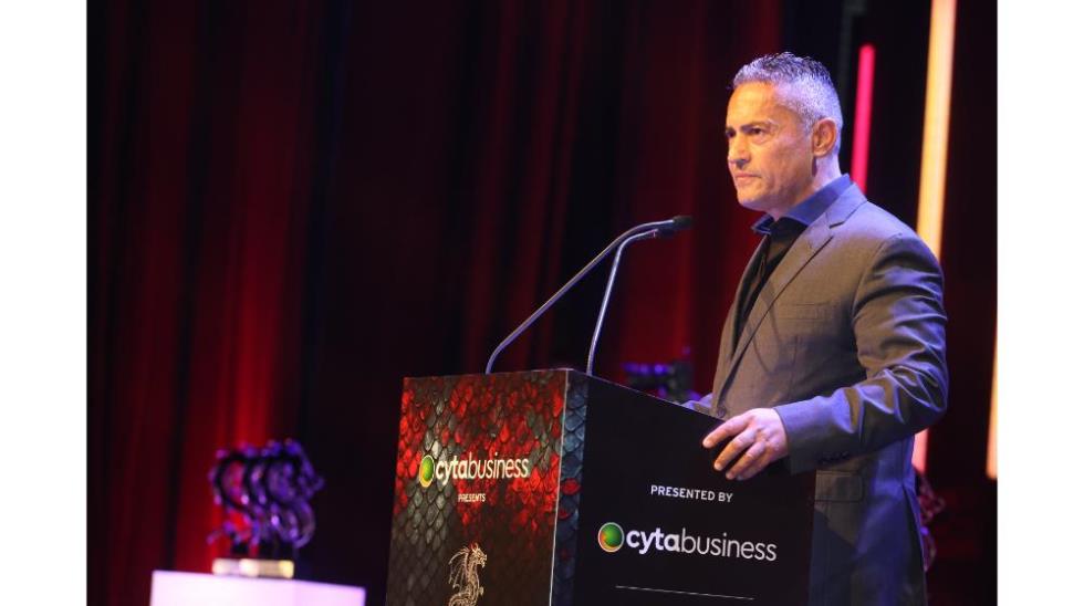 5408147000659943 6A4A9456