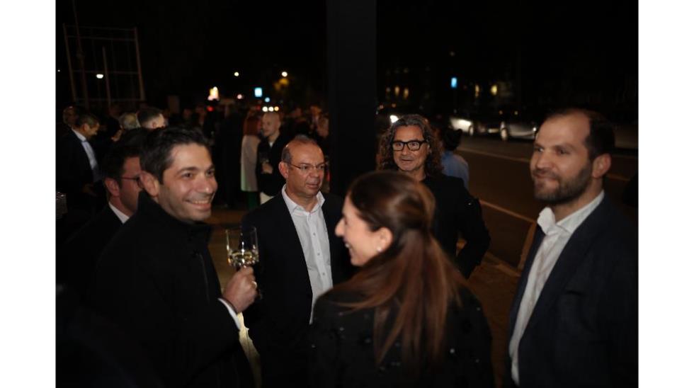 5408148057906658 0J8B3405