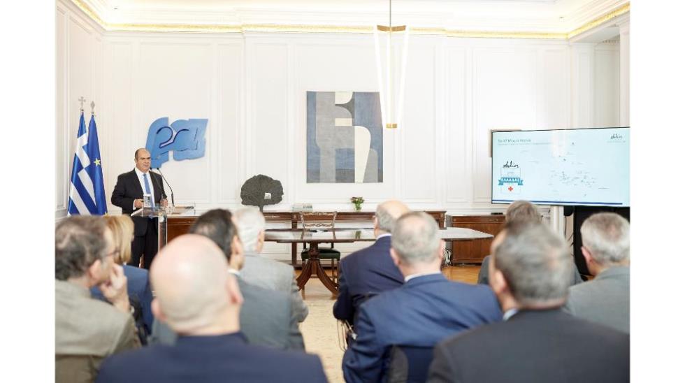 5420213689417264 Photo 3 Sir Stelios Haji-Ioannou