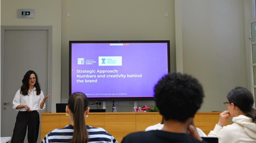 5431596797111855 one