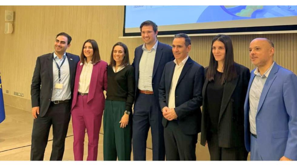 5448733620096596 Invest x PnP - 2