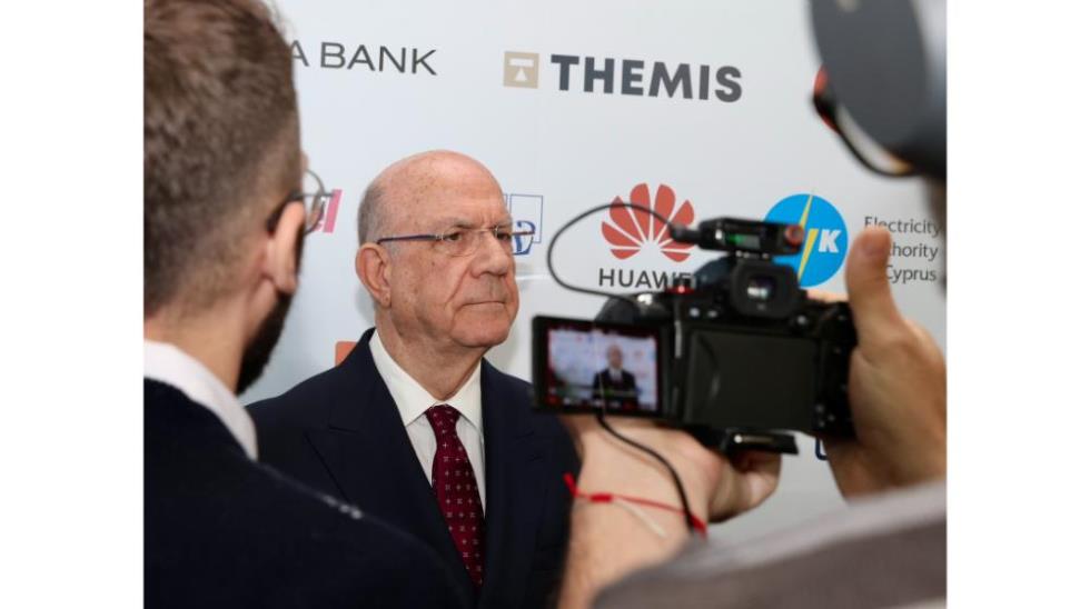 5448753847013350 Makis Keravnos