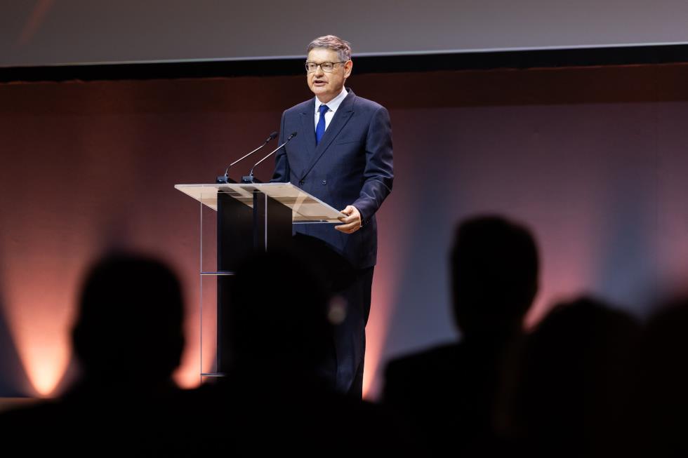 5454965653683975 WWG26 011 ceremony Day1