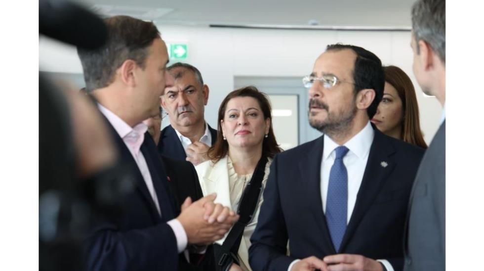 5467833400816048 HHJGNKZW0AAngrq