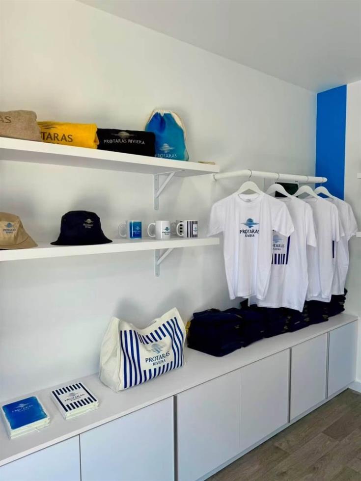 5537770802244162 Protaras Riviera six